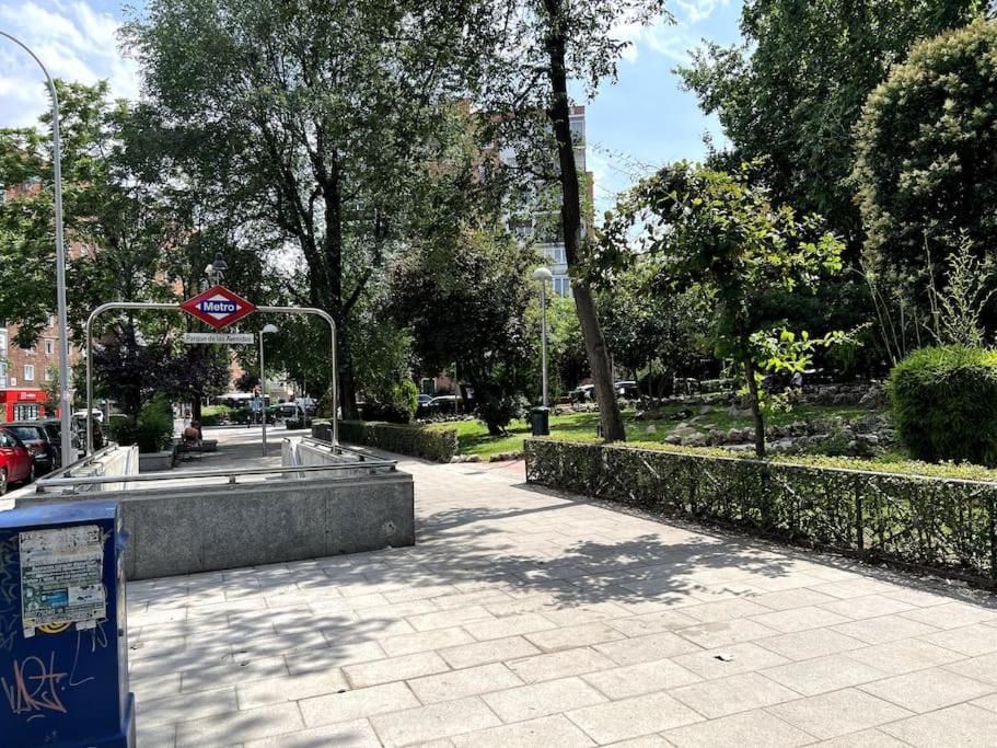 Apartamento De Lujo Barrio Salamanca — Photos 2